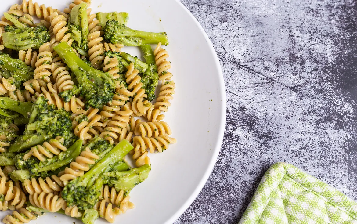 Espagueti al Pesto de Espinacas