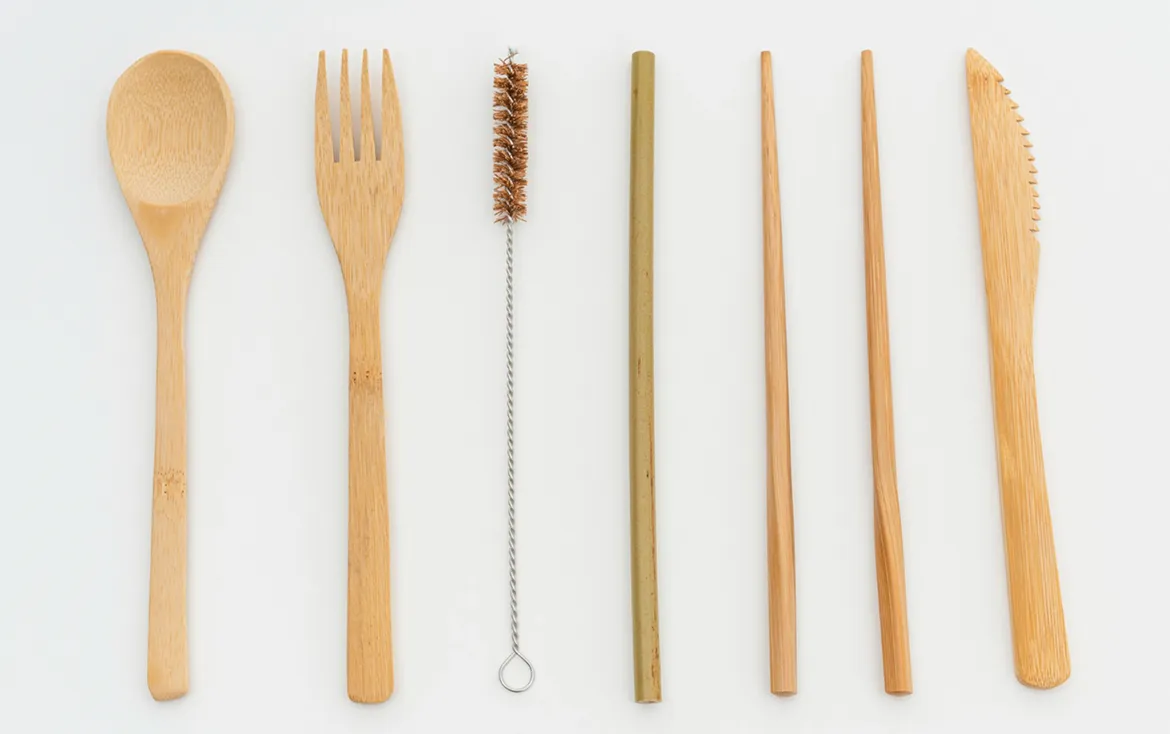 Set de utensilios de bambú